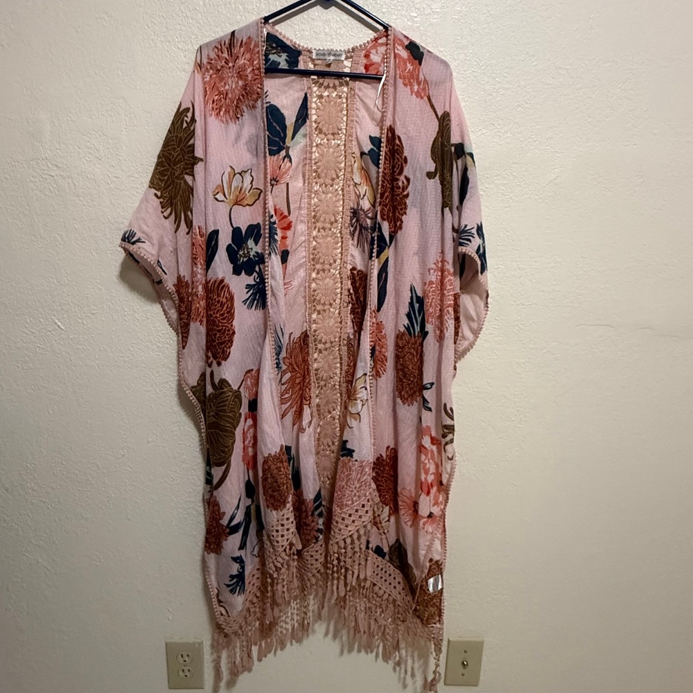 Floral Crochet Lace Trim Kimono Wrap Blush Pink Fringe Boho‎ Cover Up Small